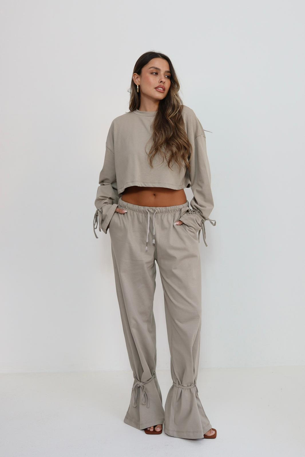 חליפת קשירות