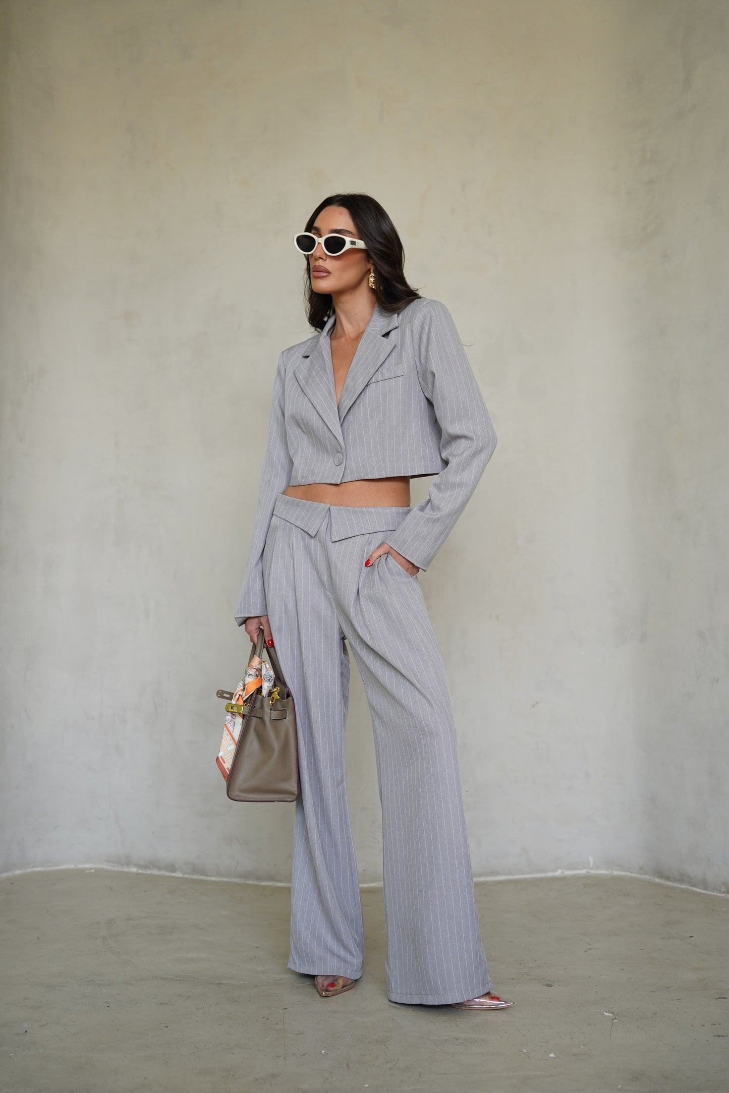 חליפת קרופ מחויטת פסים מכנס קיפול