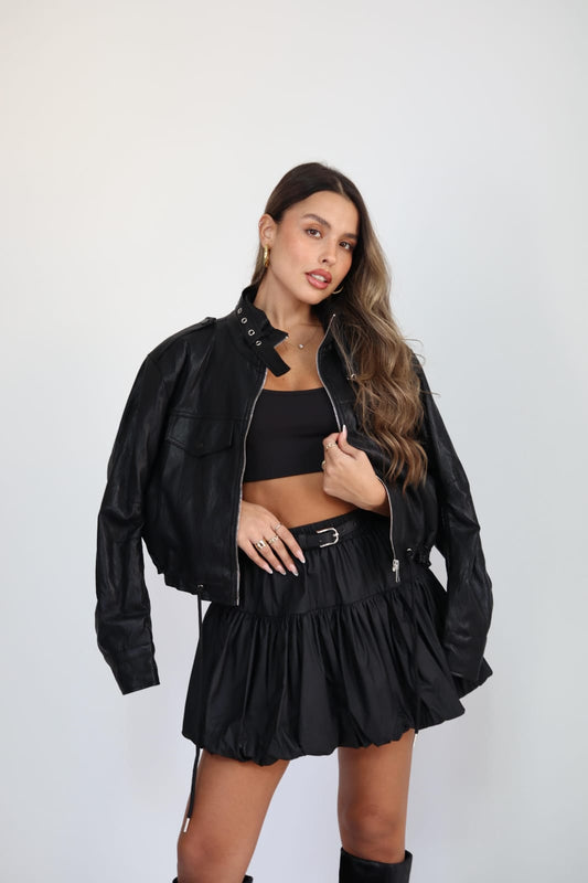 חצאית בלון דמוי עור