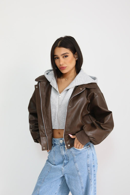 ג'קט בומבר דמוי עור שילוב קפוצ'ון
