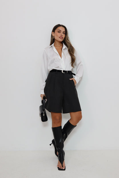 מכנס ברמודה צמר